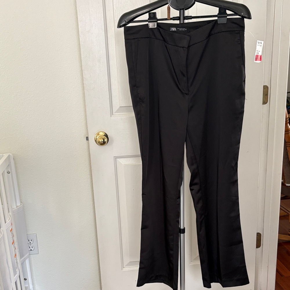 Zara Women's Elegant Black Flare Pants